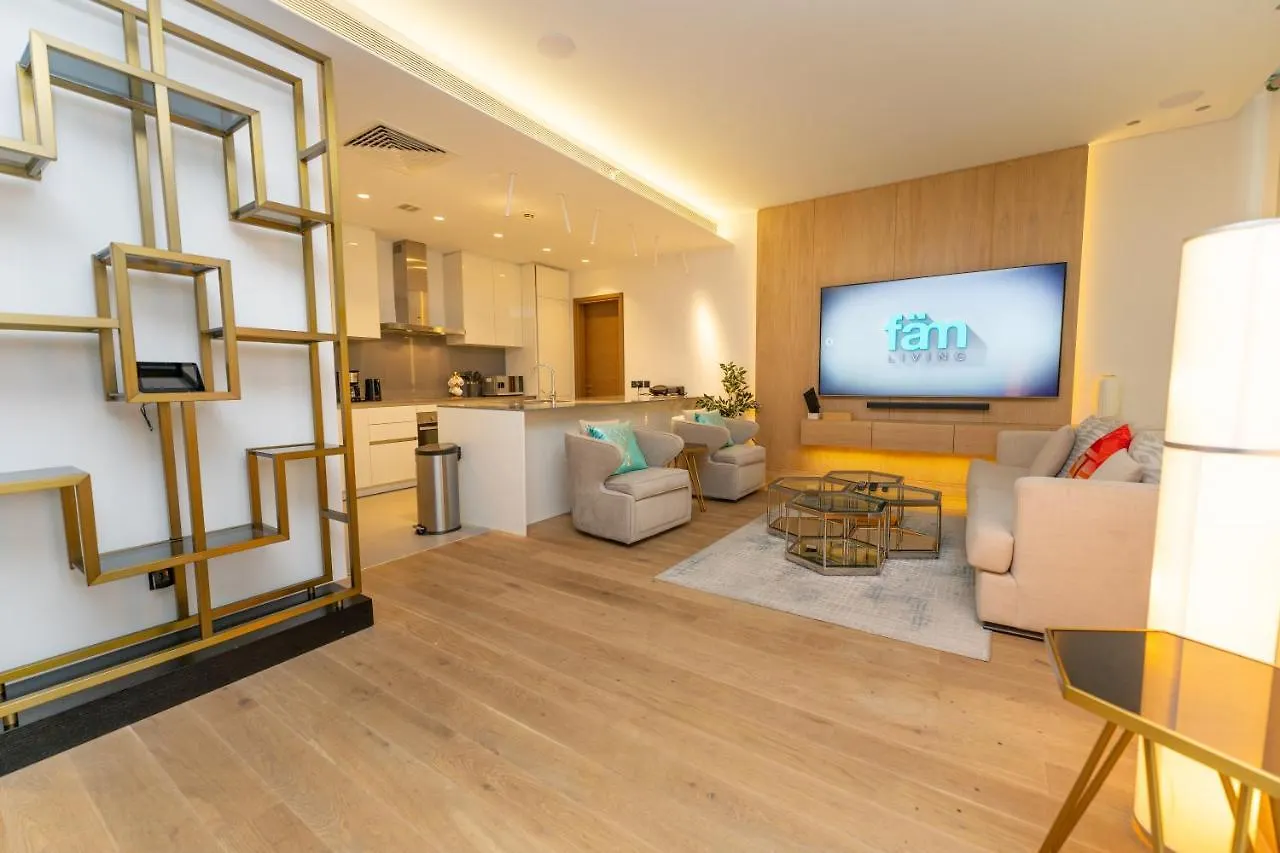 Fam Living - City Walk - Luxe Interiors Dubaj